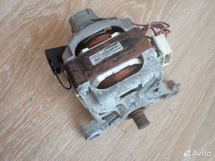 Мотор стиральной машины tonlon