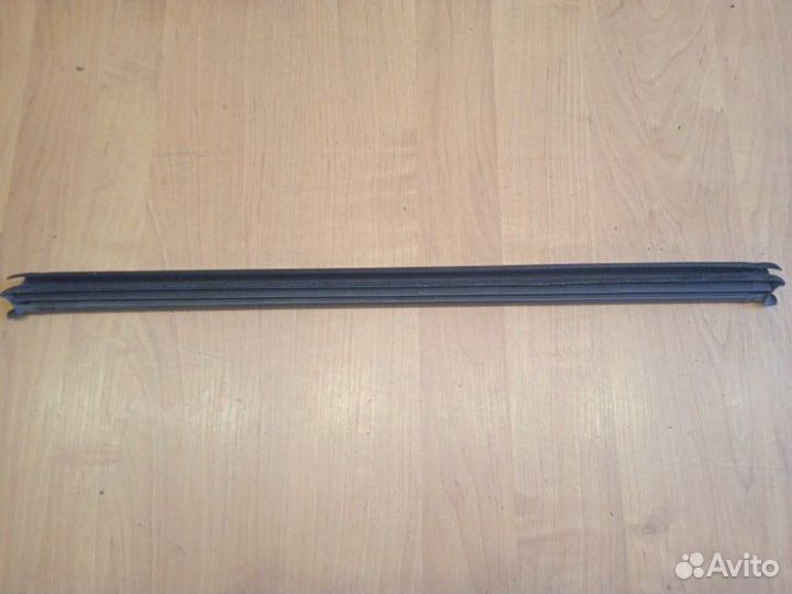 Уплотнитель стекла двери внутренний (бархотка)