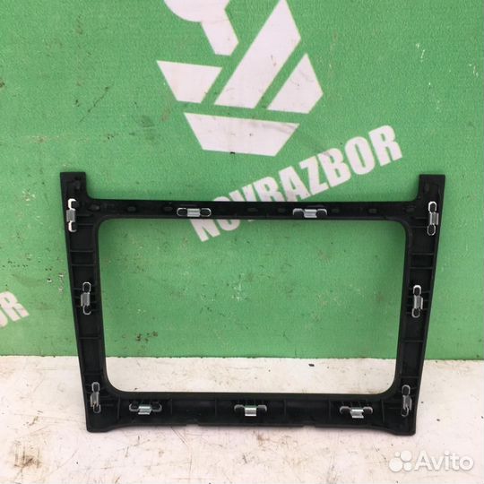 Рамка магнитолы Фольксваген Поло седан рус