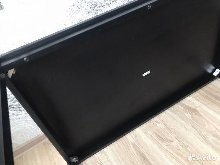 Кухонный стол