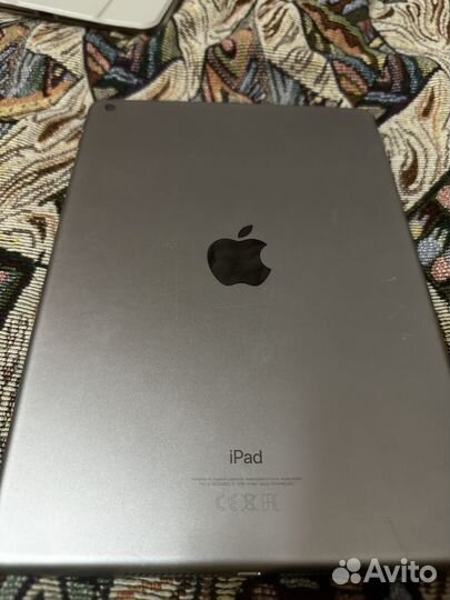 iPad (6-го поколения)