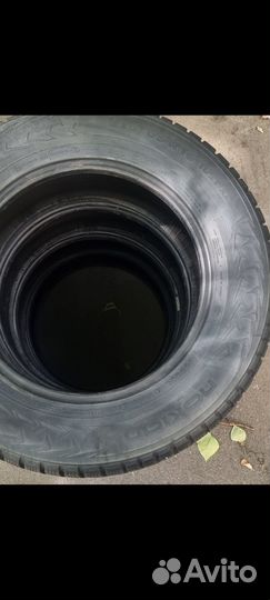 Nokian Tyres Hakkapeliitta 7 215/65 R16 102