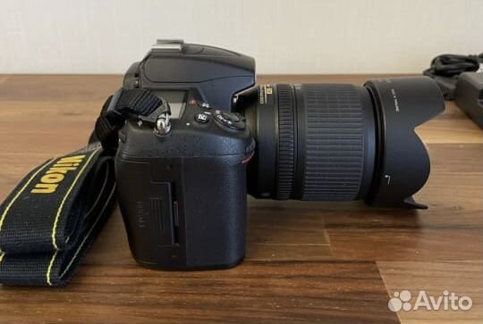 Зеркальный фотоаппарат Nikon D7000