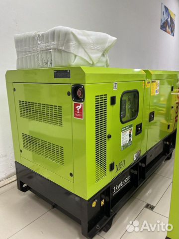 Дизельный генератор 200 кВт в кожухе