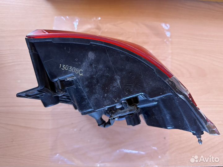 Оригинальный заднмй фонарь LED Киа Соренто 2