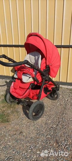 Прогулочная коляска zippy