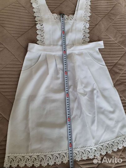 Белый школьный фартук