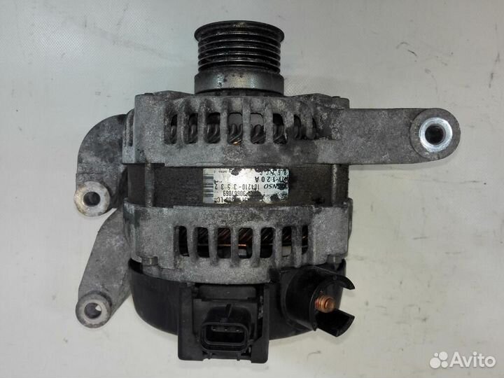 Генератор б/у для Ford Focus (1530299)