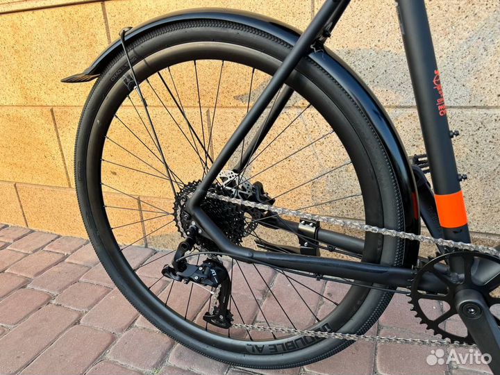 Велосипед новый Гревел гибрид R28 700С