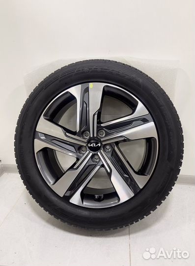 Новые Kia Sorento 2023, Michelin PS4 235/55 R19