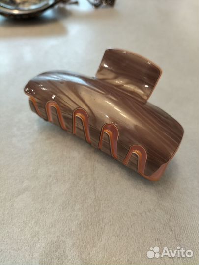 Заколка для волос