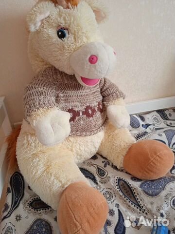 Плюшевая игрушка конь