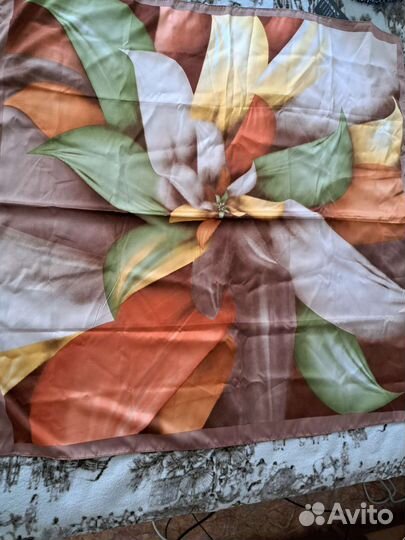 Платок шелковый