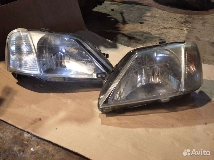 Фары передние и задние фонари Рено Логан 1