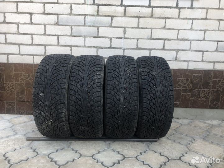 Nokian Tyres Hakkapeliitta R2 225/55 R17 101R