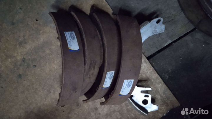 Продаю без надобности