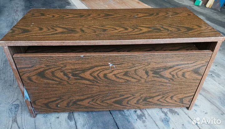 Тумбочка для обуви