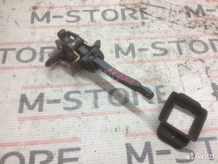 Ограничитель двери передний левый Bmw 5-Series E39