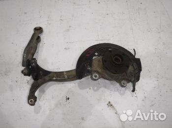 Кулак передний правый Ауди