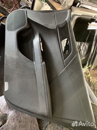 Передняя правая обшивка двери Honda accord 9 cr6-7