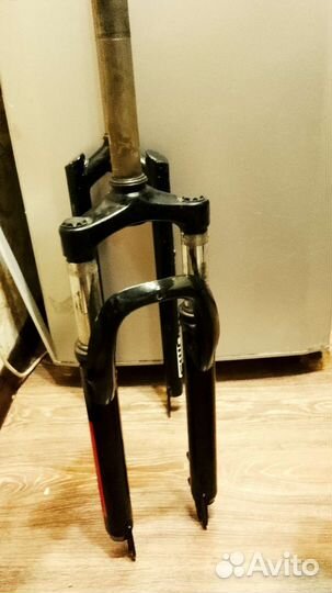 Вилка для велосипеда 27.5