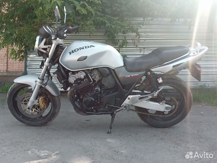 Honda CB400SFV