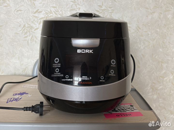 Мультиварка bork u700