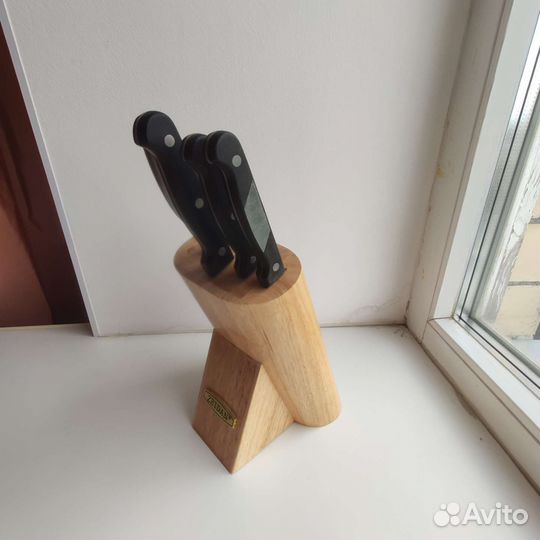 Набор ножей