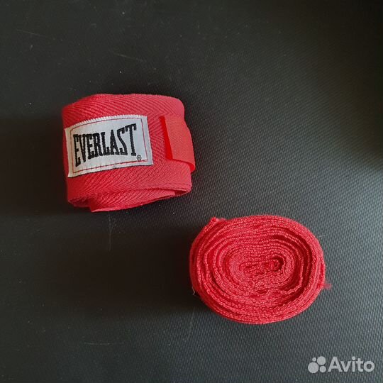 Тренировочные перчатки EverLast (10 oz) + бинты