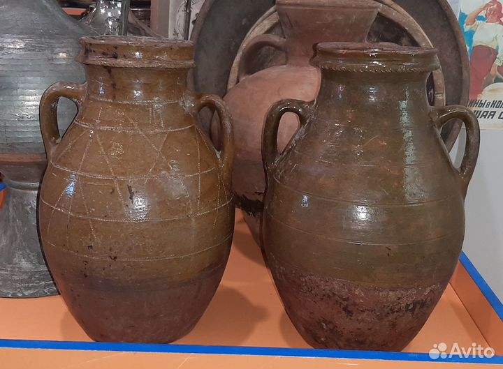 Старинная медная, керамические и деревянная утварь