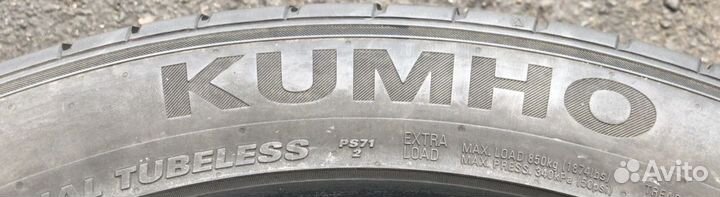 Kumho Ecsta PS71 245/45 R19