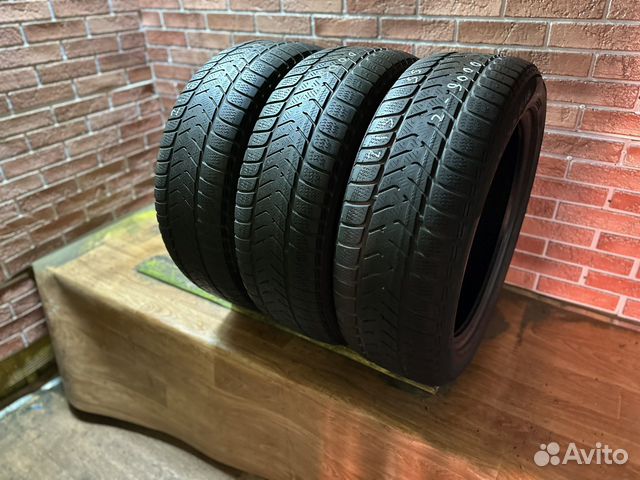Pirelli Winter Sottozero 3 215/55 R18 99V