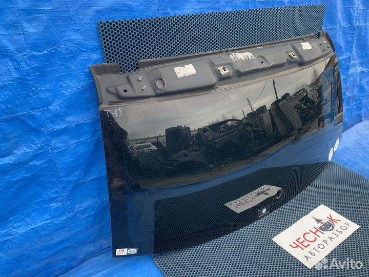 Стекло двери багажника VW Touareg GP 2002-2010