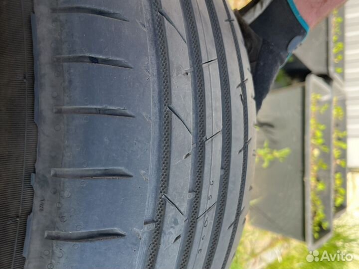 Nokian Tyres Hakka Black 2 245/45 R17 99Y