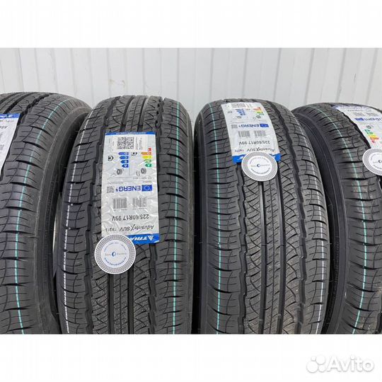 Triangle TR259 215/55 R18