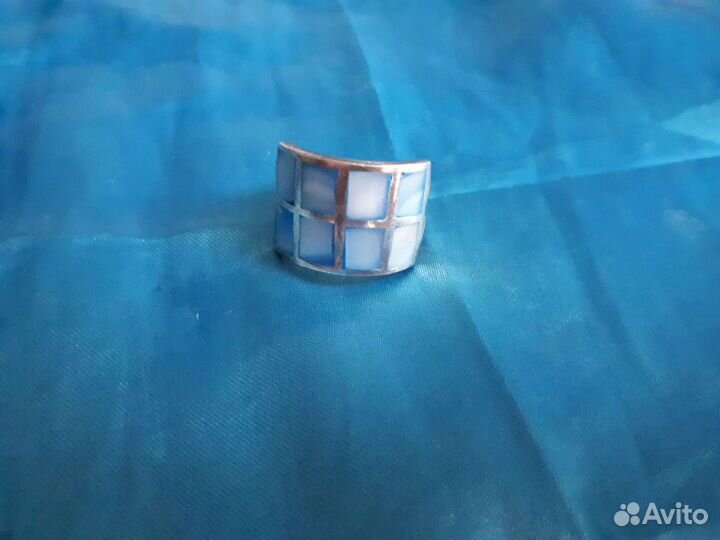 Кольцо серебряное перламутр проба 925