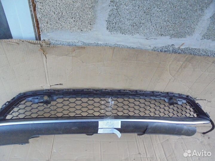 Решетка переднего бампера Mercedes Benz W167