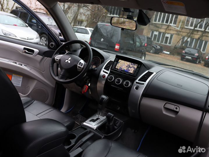 Mitsubishi Pajero Sport 2.5 AT, 2013, 143 000 км