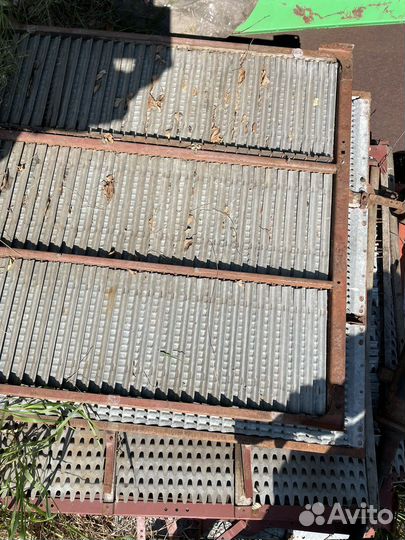 Продается запчасти на комбайн нива