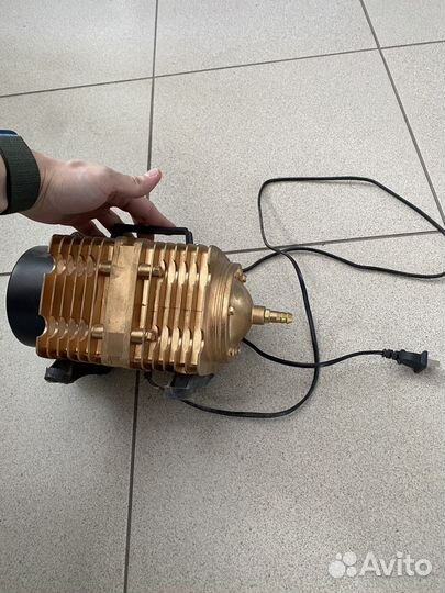 Воздушный компрессор ACO-009E 145л/мин