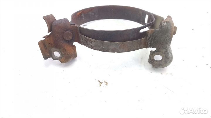 Хомут выпускного коллектора Renault Logan 2