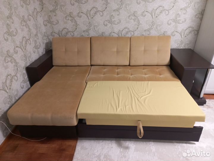 Диван угловой