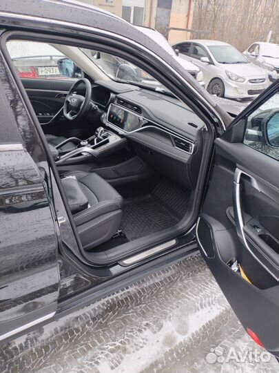 Прокат Geely Atlas Pro 2024г