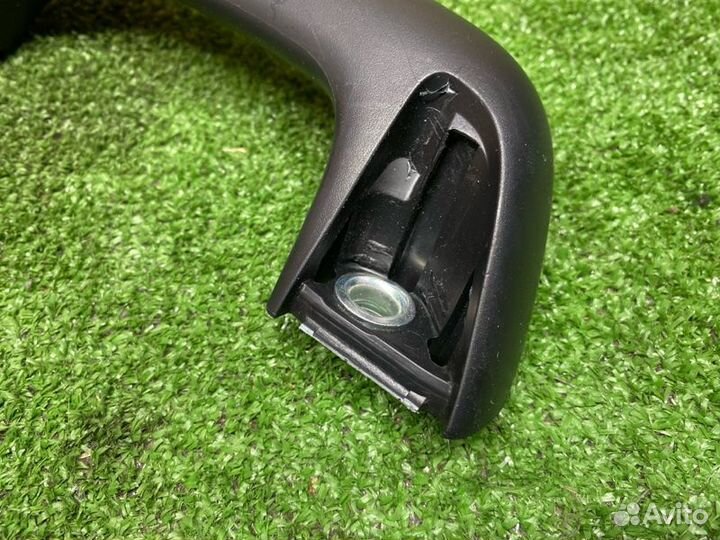 Ручка салона Toyota Hilux 8