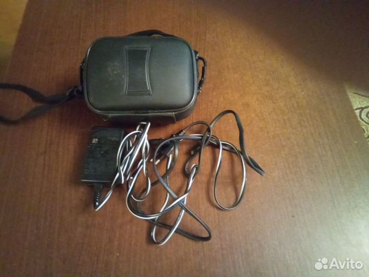 Видеокамера sony DSR. SX83