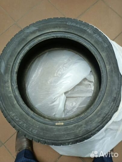 Dunlop Graspic DS3 3.75/8 R6.7