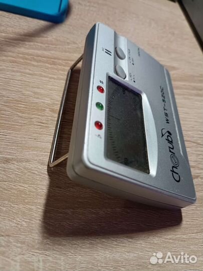 Гитарный тюнер Cherub wst-520c