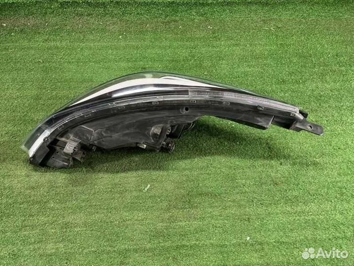 Фара правая Kia Rio