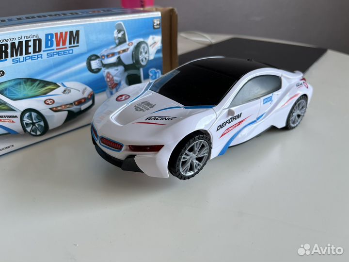 Машина робот bmw i8