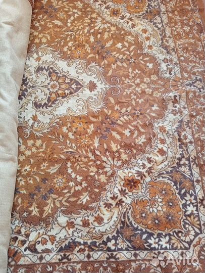 Продается ковер